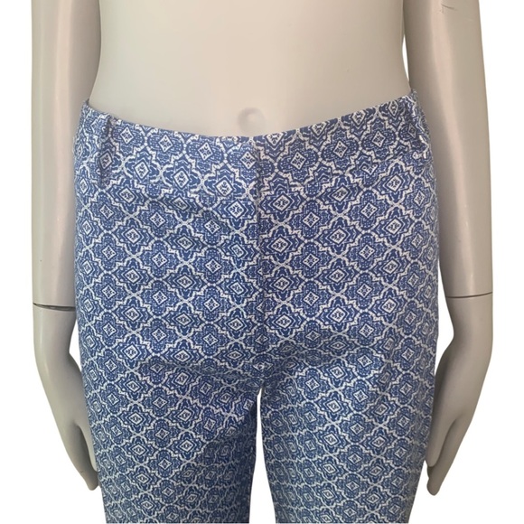 PURE COLLECTION Geo Print Cotton Capri Pants Blue and White - Picture 4 of 16